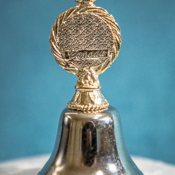 EARLY Souvenir Collector Bell BIG CREEK BOAT FARM RR#2 Caledonia Ontario - Picture 4 of 6